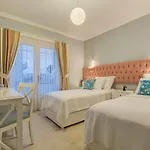 Levin * Alaçatı